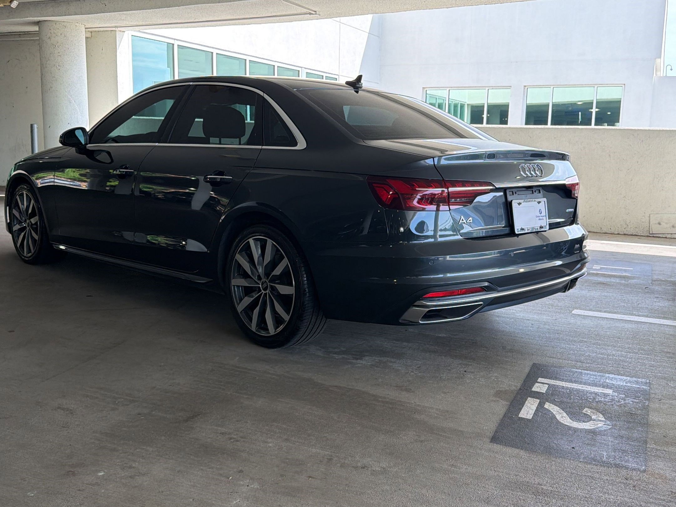 Used 2021 Audi A4 2.0T Premium Plus w/ Premium Plus Package AWD/4WD image 3