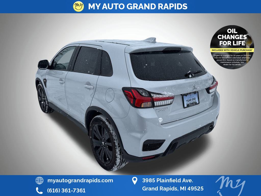Used 2025 Mitsubishi Outlander Sport LE AWD/4WD image 5