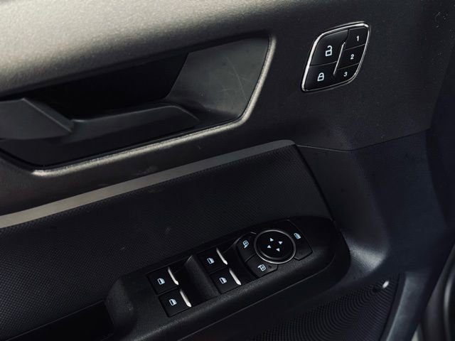 Used 2025 Ford Bronco Sport Badlands image 14