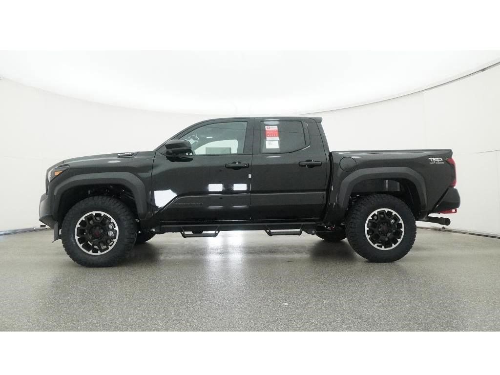 New 2025 Toyota Tacoma TRD Off-Road image 19