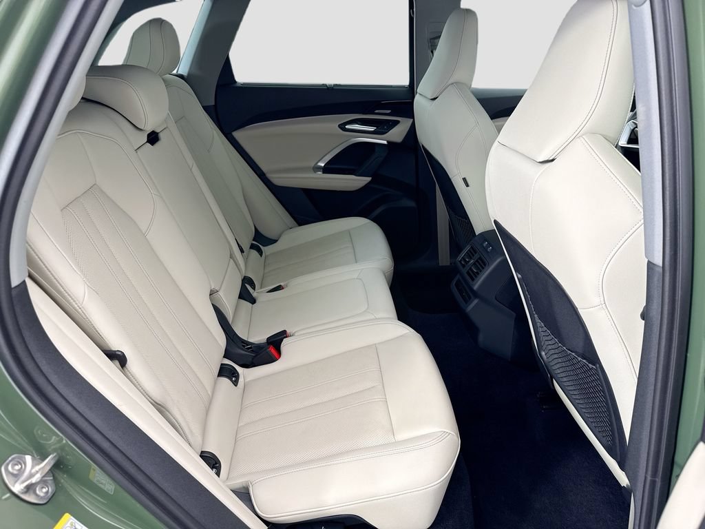 Certified 2025 Audi Q5 Premium w/ Premium Plus AWD/4WD image 21