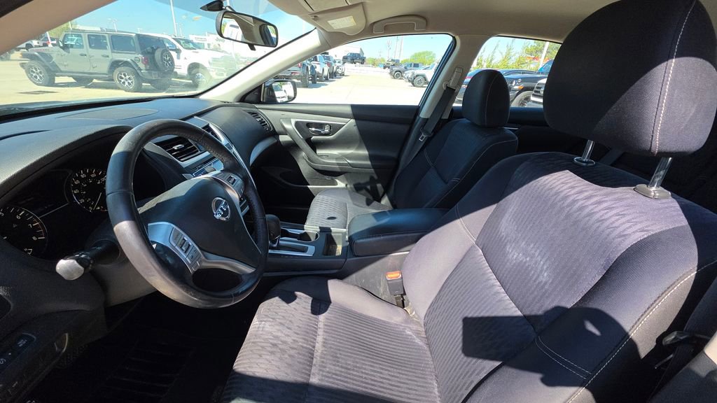 Used 2017 Nissan Altima 2.5 SV FWD image 11