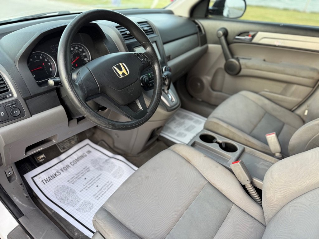 Used 2011 Honda CR-V LX image 9