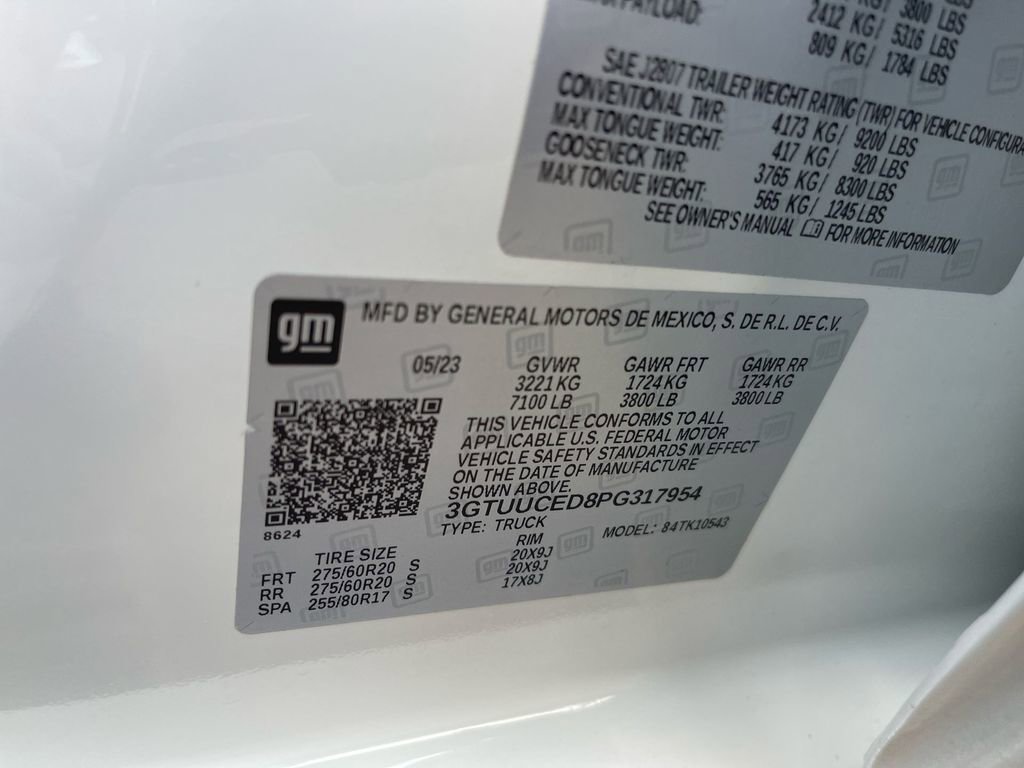 Used 2023 GMC Sierra 1500 Elevation image 37