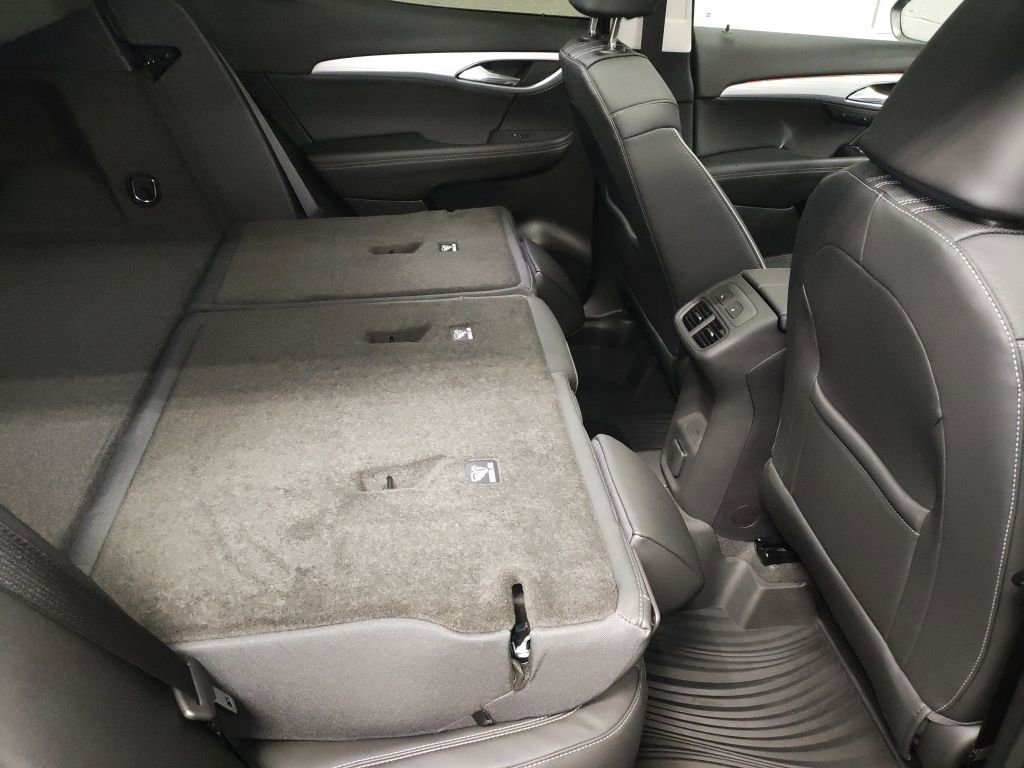 New 2026 Buick Envision Avenir image 13