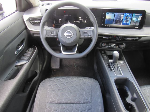 New 2026 Nissan Kicks SV FWD image 17