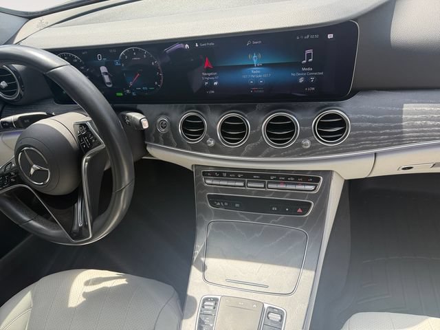 Used 2021 Mercedes-Benz E 450 4MATIC Sedan image 11