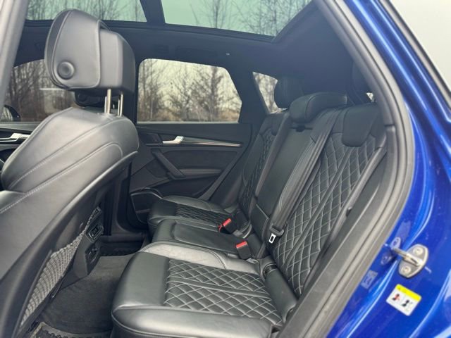 Used 2020 Audi SQ5 Premium Plus w/ Premium Plus Package image 14