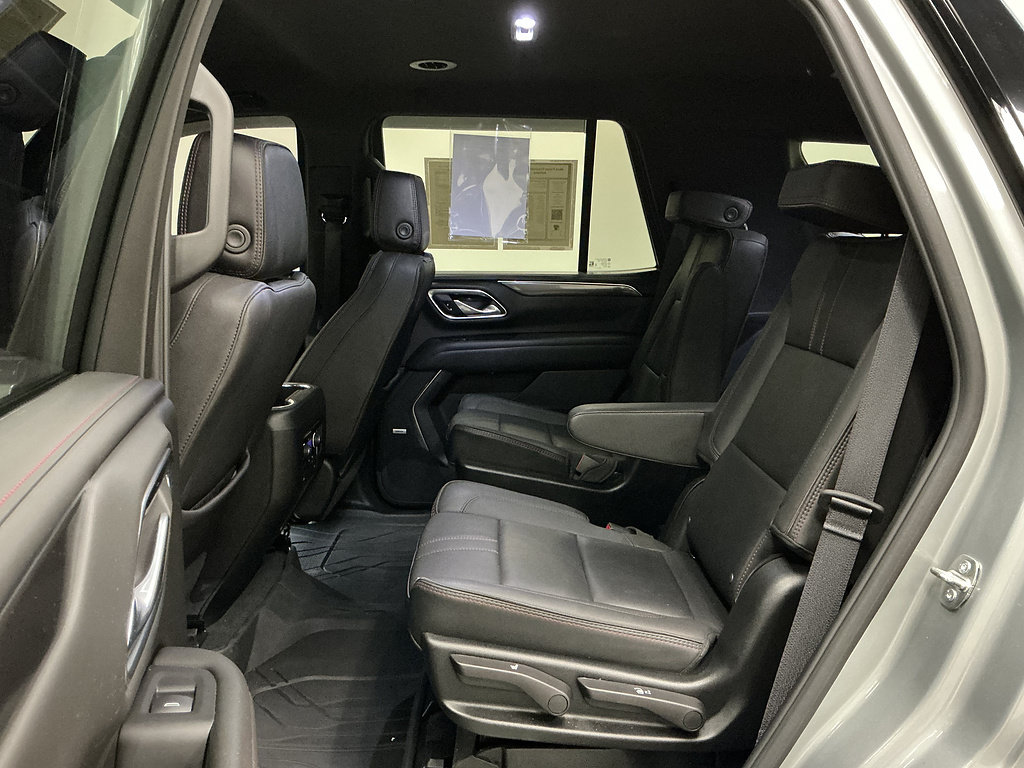 Used 2024 Chevrolet Tahoe RST w/ RST Performance Edition AWD/4WD image 19