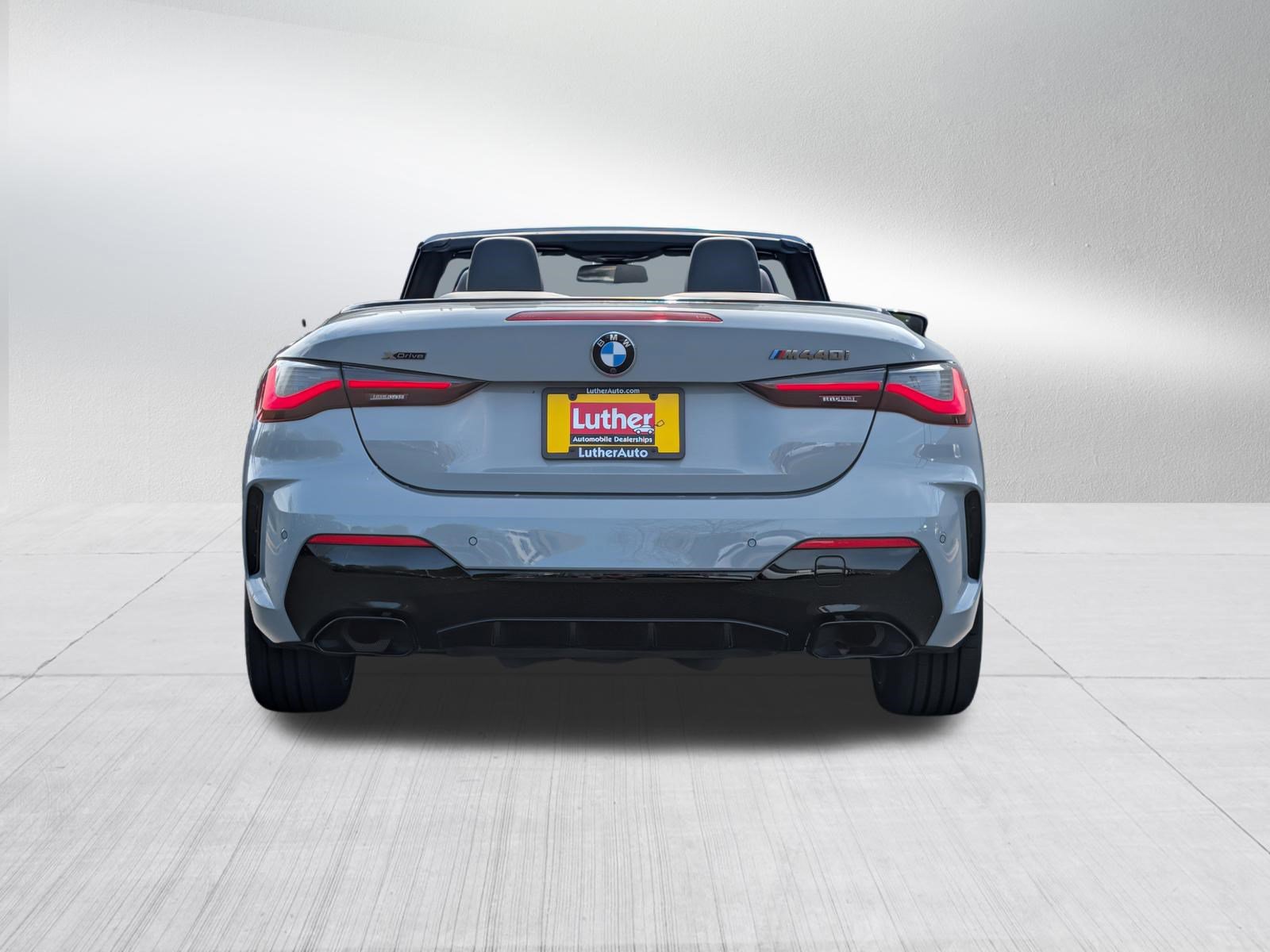 Used 2023 BMW 440i xDrive Convertible w/ Premium Package AWD/4WD image 6
