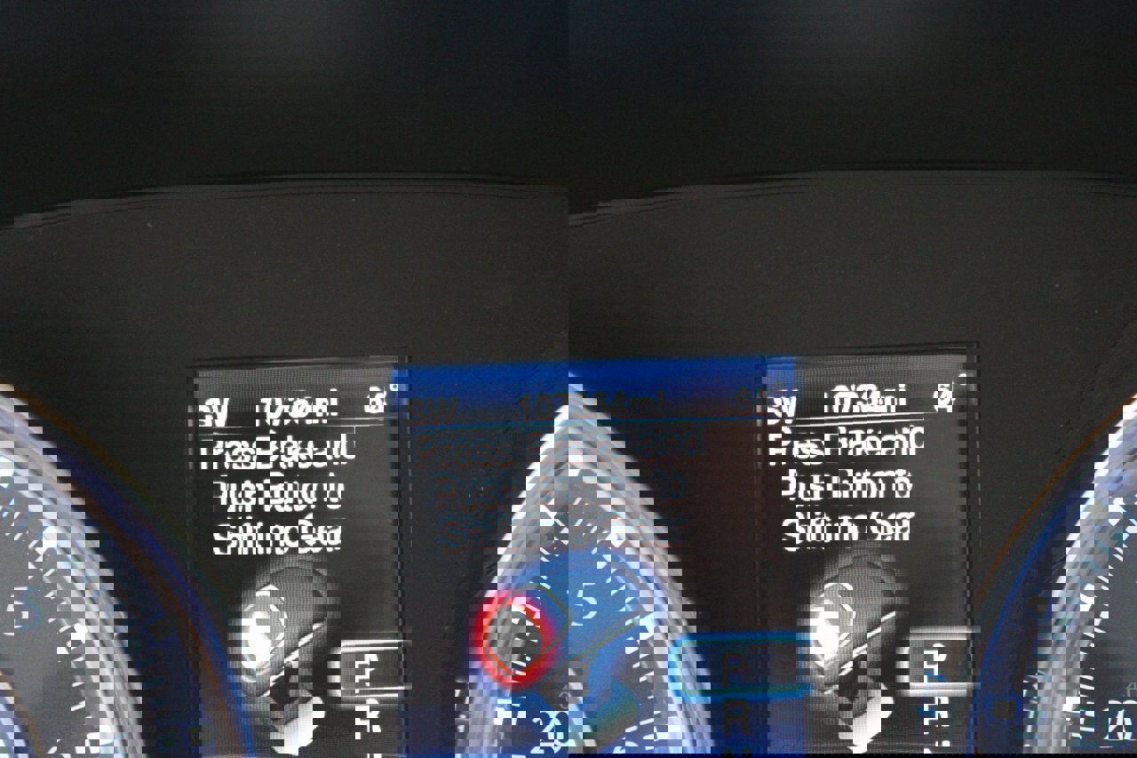 Used 2013 Chrysler 300 image 9