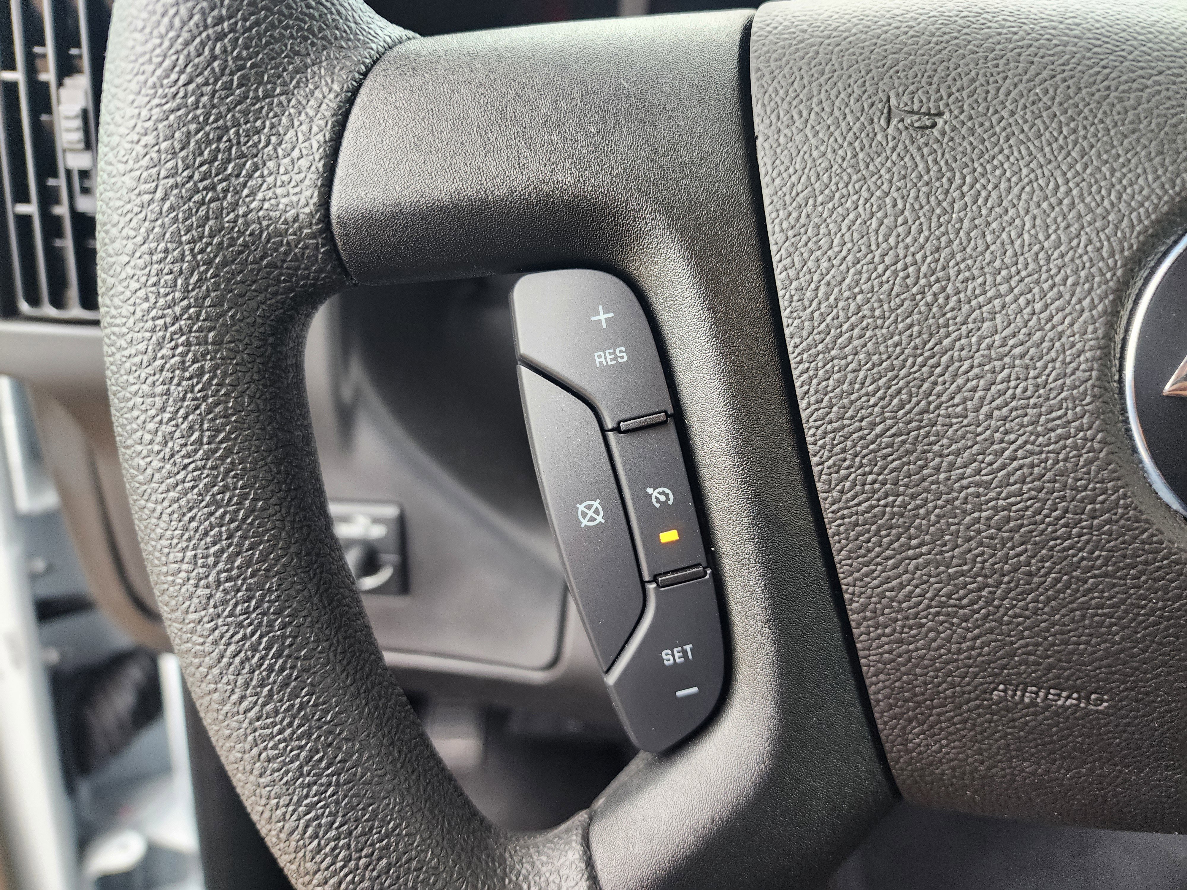 New 2025 Chevrolet Express 3500 w/ Power Convenience Package image 33