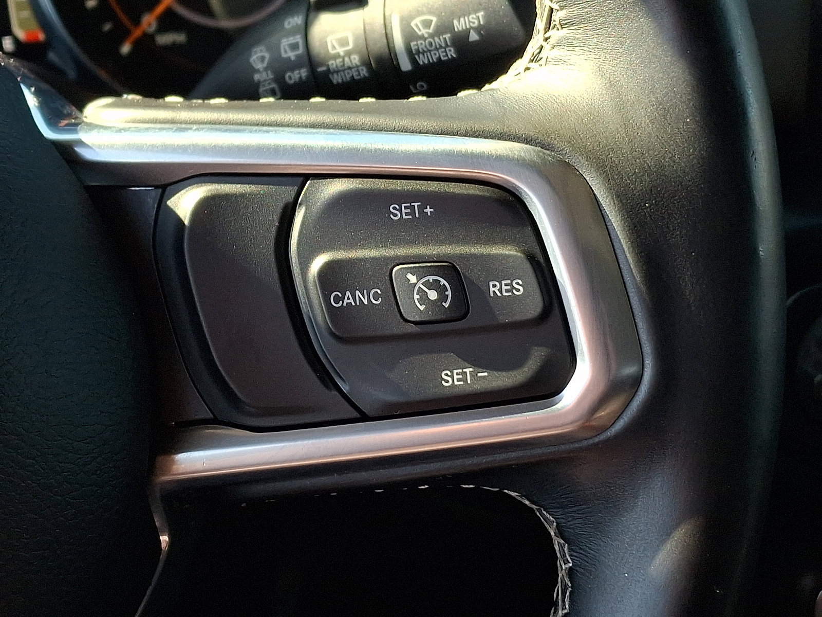 Used 2020 Jeep Wrangler Unlimited Sahara image 22