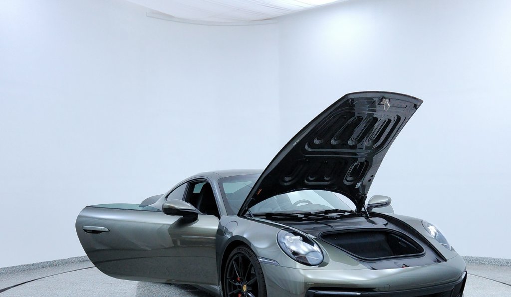 Used 2021 Porsche 911 Carrera S RWD image 11