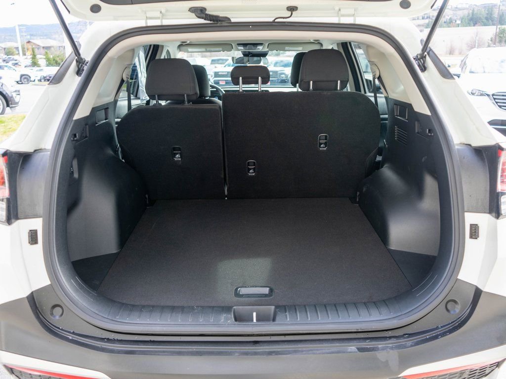 Certified 2025 Kia Sportage LX image 30