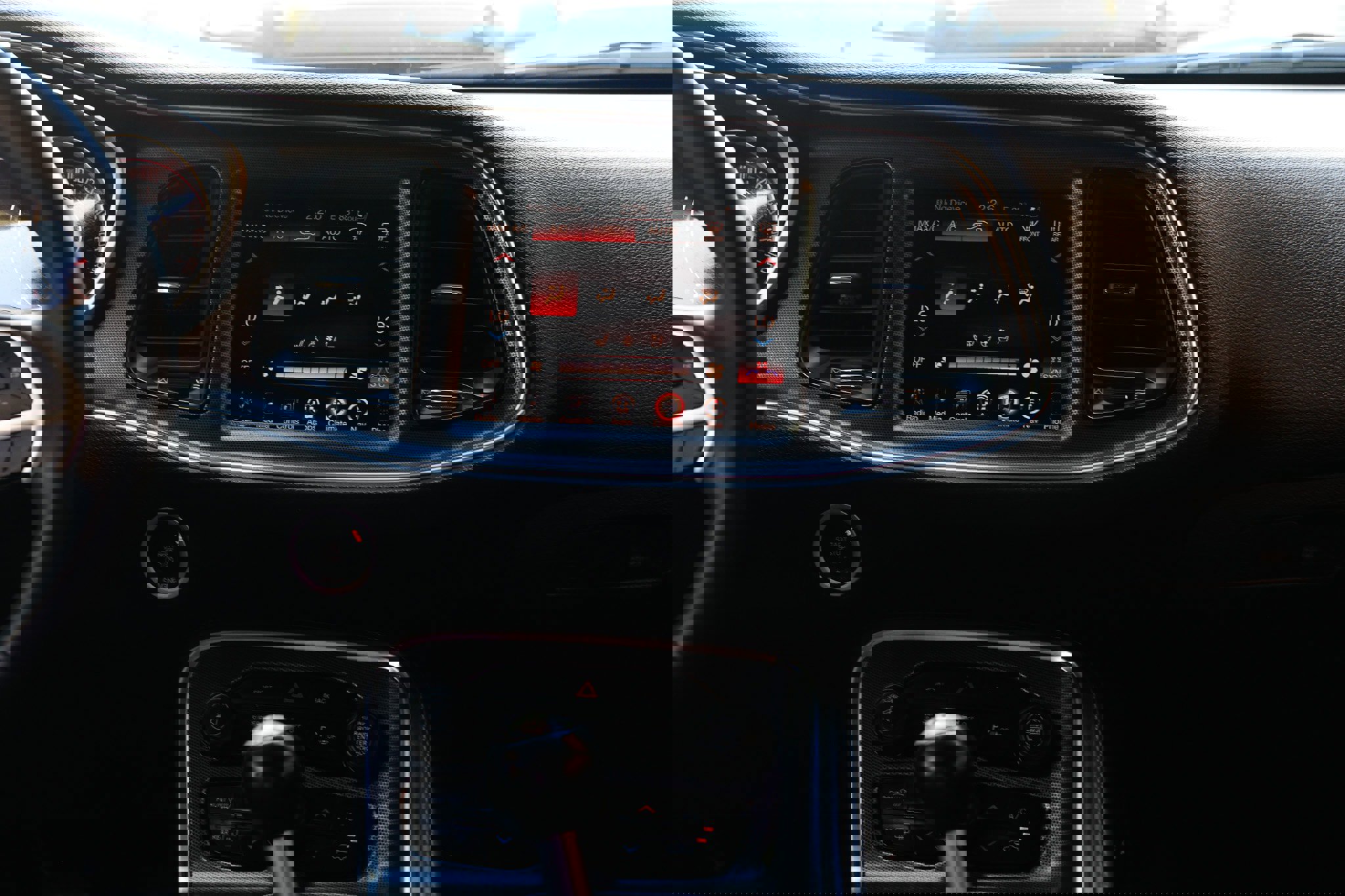 Used 2015 Dodge Challenger R/T Scat Pack w/ Scat Pack Appearance Package image 39