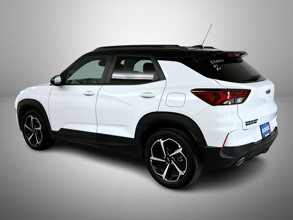 Certified 2023 Chevrolet TrailBlazer RS w/ Sun and Liftgate Package image 7