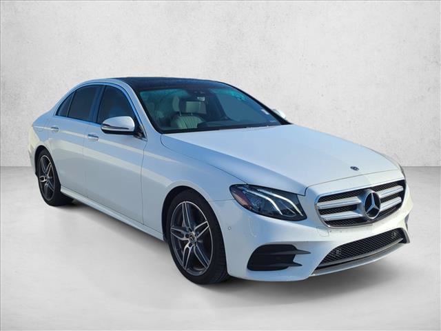 Used 2018 Mercedes-Benz E 300 image 4