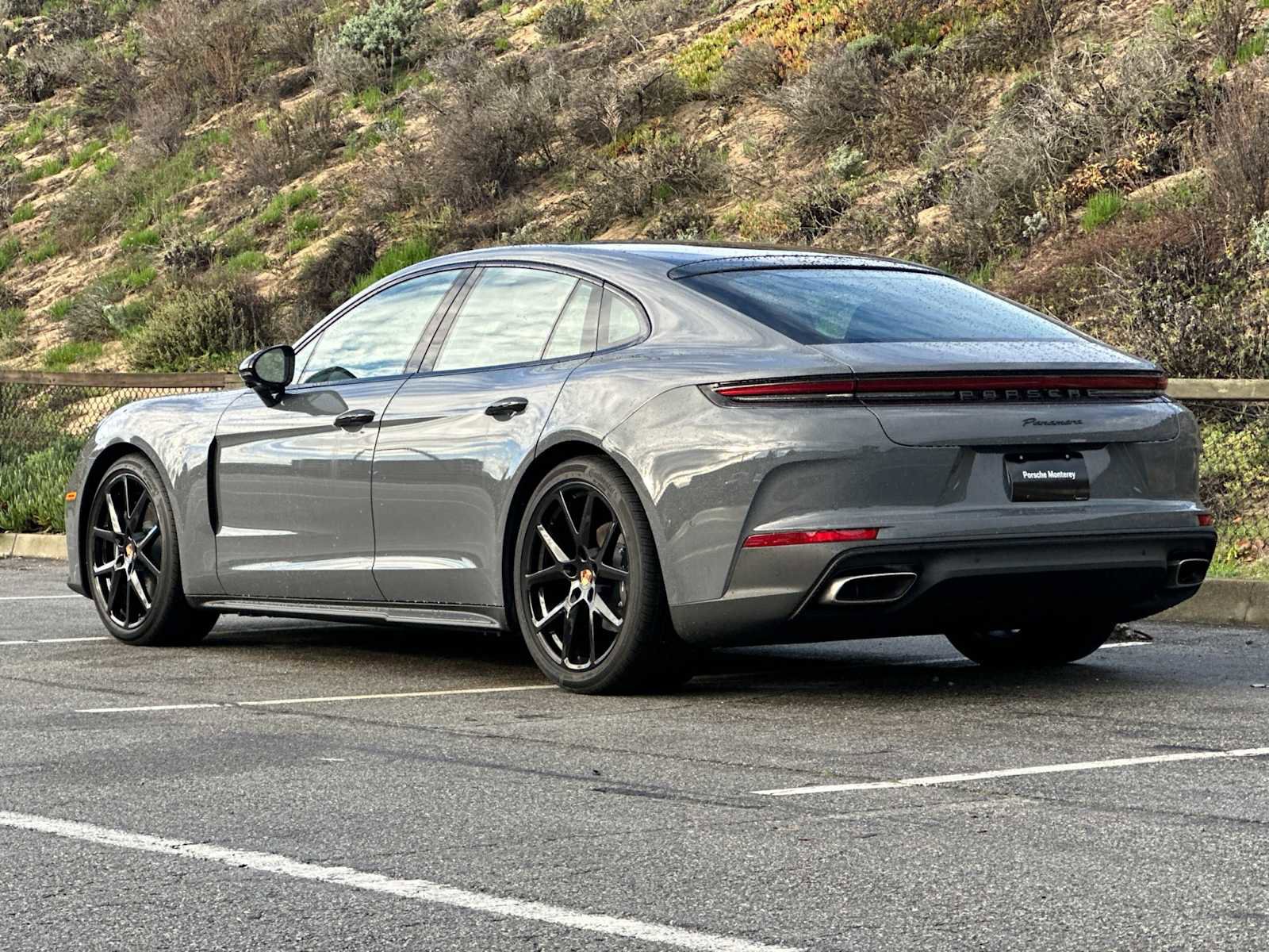 New 2026 Porsche Panamera RWD image 3