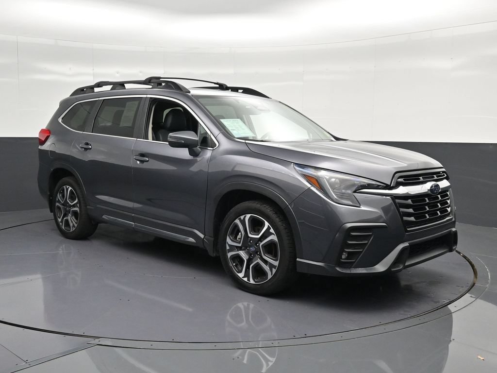 Used 2023 Subaru Ascent Limited AWD/4WD image 5