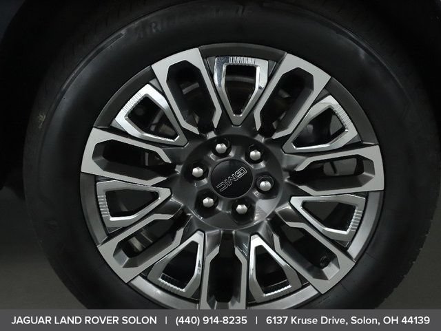 Used 2023 GMC Yukon XL Denali Ultimate AWD/4WD image 44