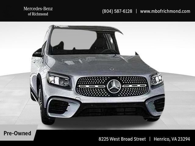 Used 2025 Mercedes-Benz GLB 250 4MATIC image 8
