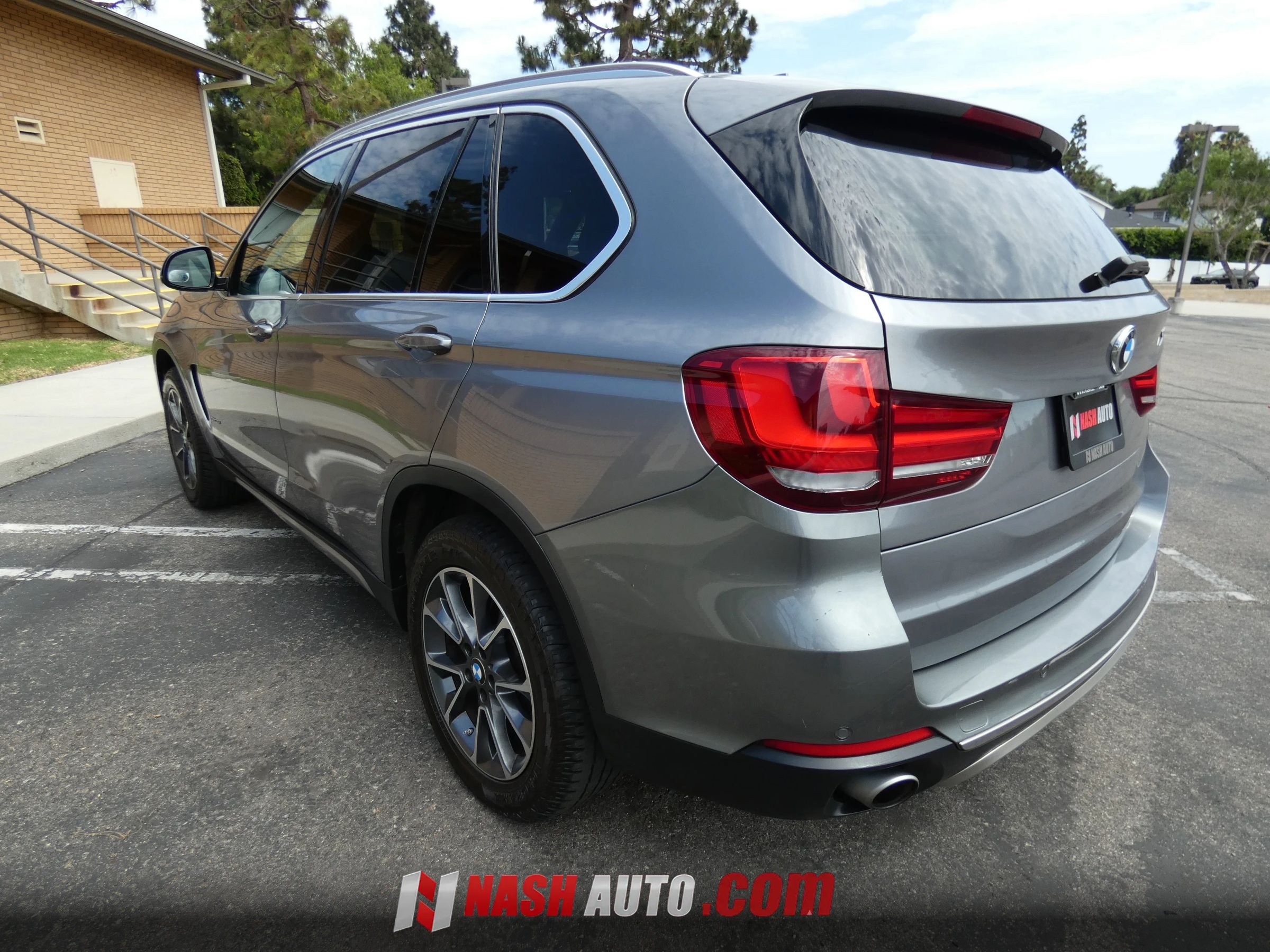 Used 2017 BMW X5 xDrive35i AWD/4WD image 13