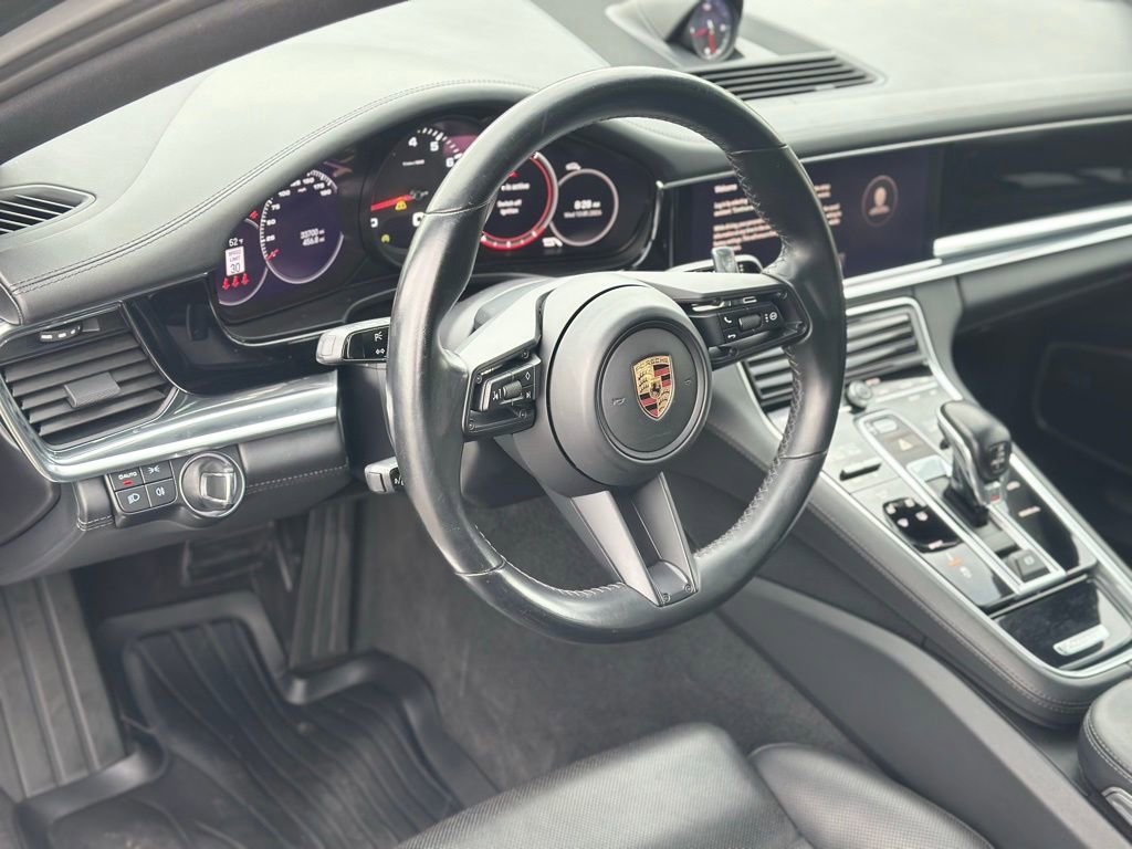 Used 2022 Porsche Panamera 4 AWD/4WD image 13