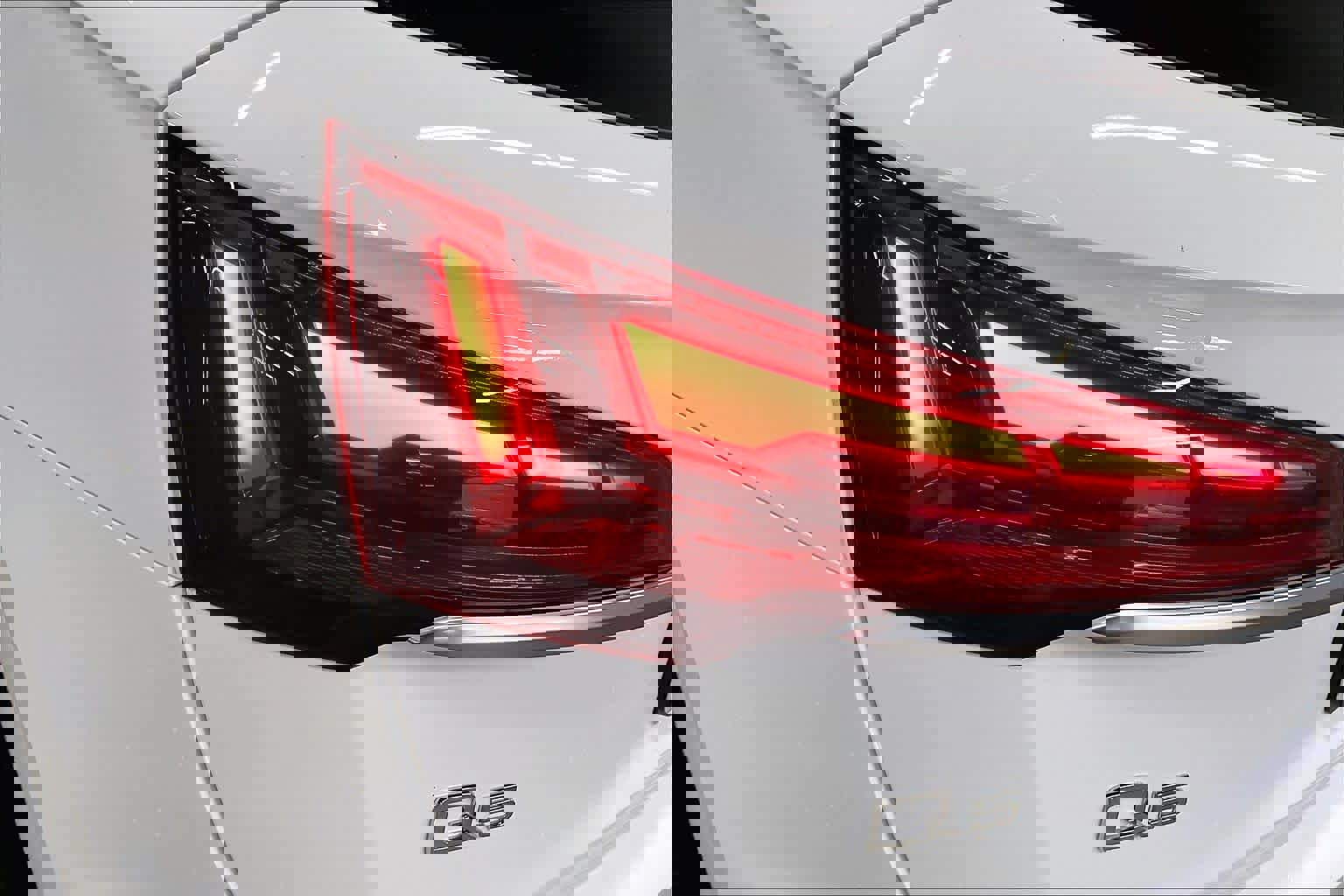 Used 2023 Audi Q5 Premium w/ Convenience Package image 31