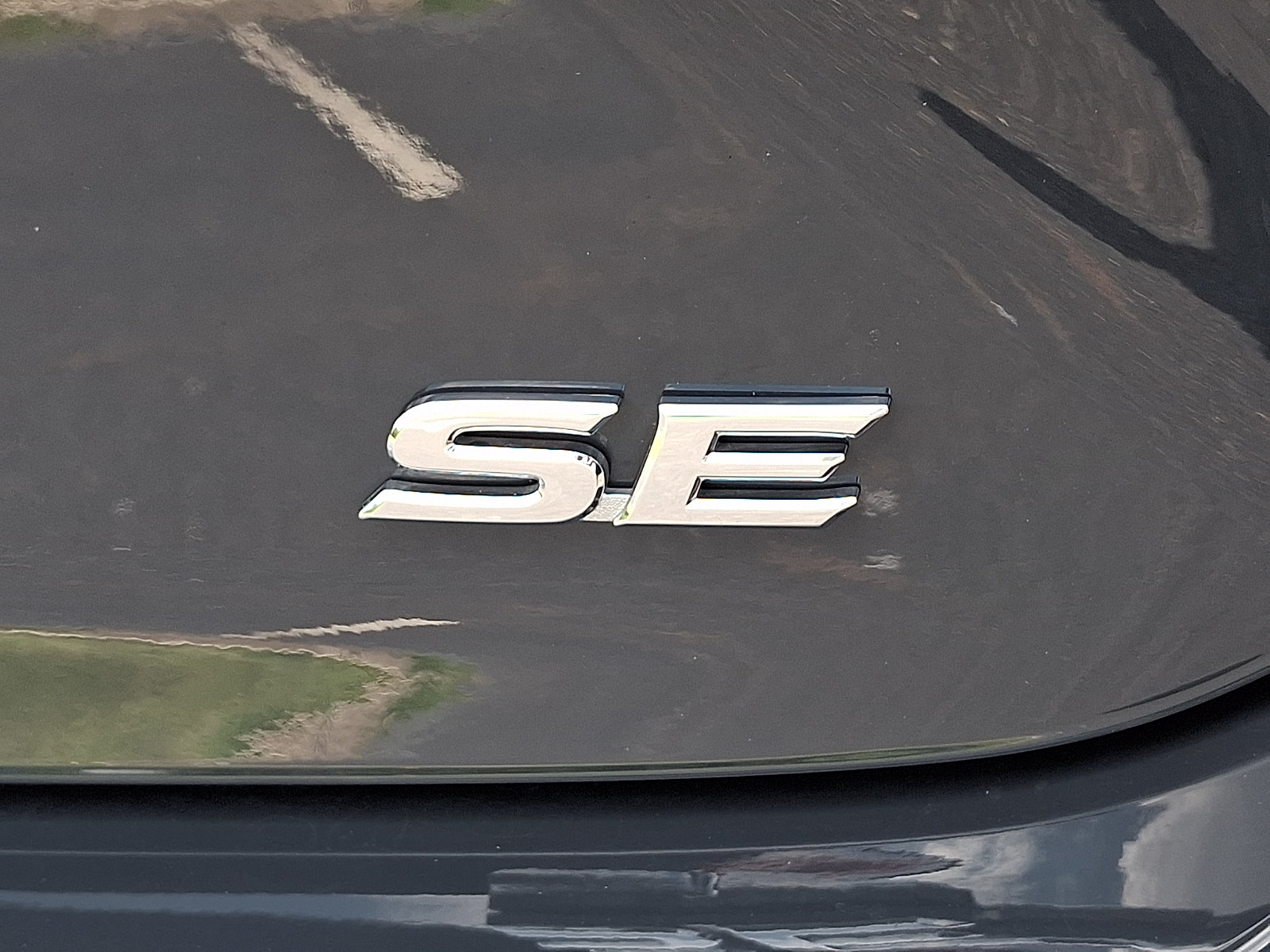 Used 2026 Toyota Camry SE FWD image 30