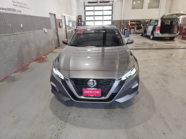 Used 2022 Nissan Altima 2.5 SV FWD image 8