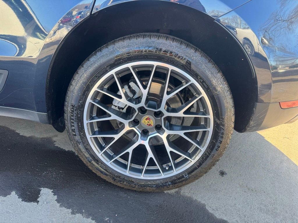 Used 2017 Porsche Macan S image 17
