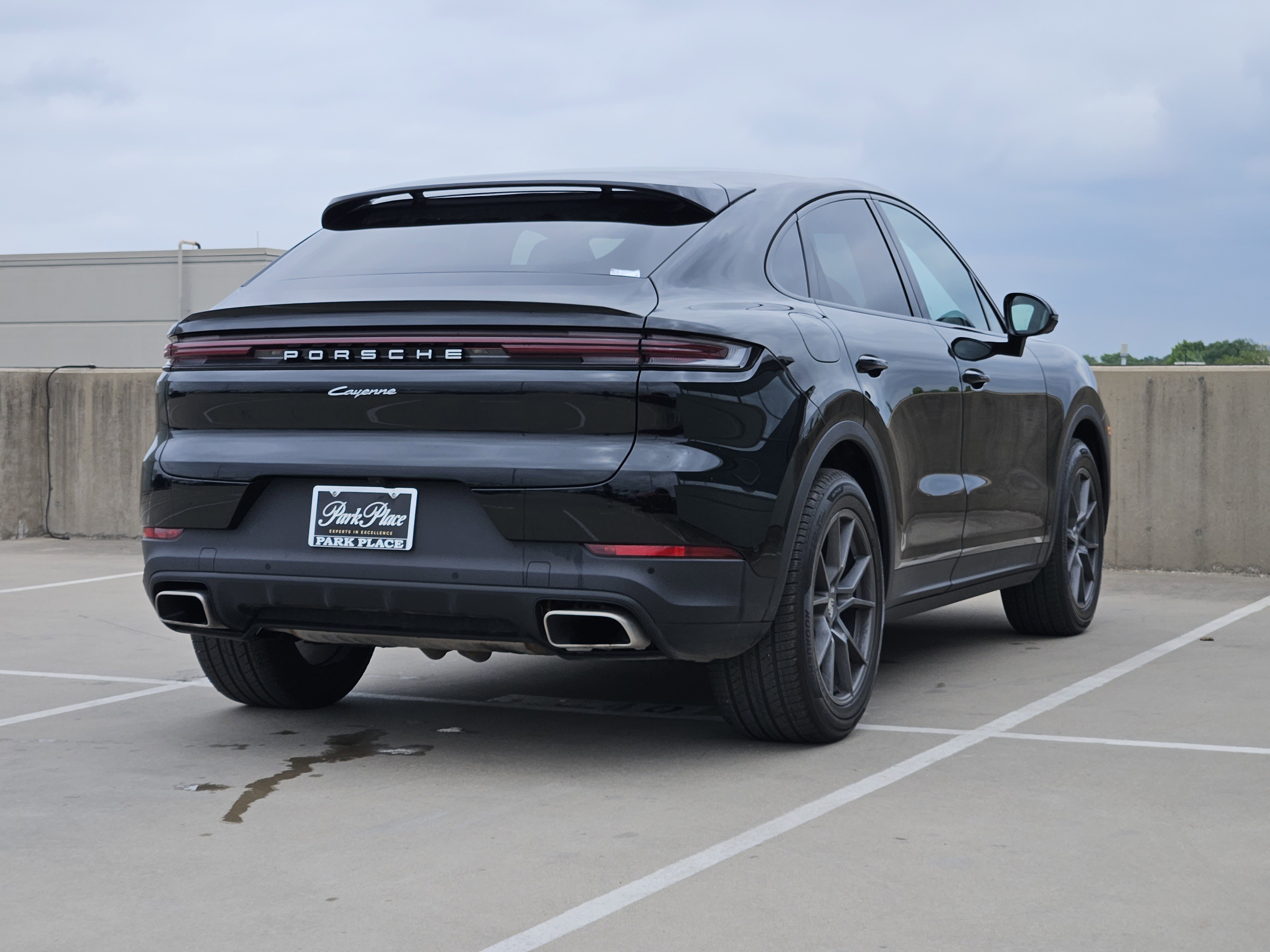 Certified 2026 Porsche Cayenne Coupe image 8