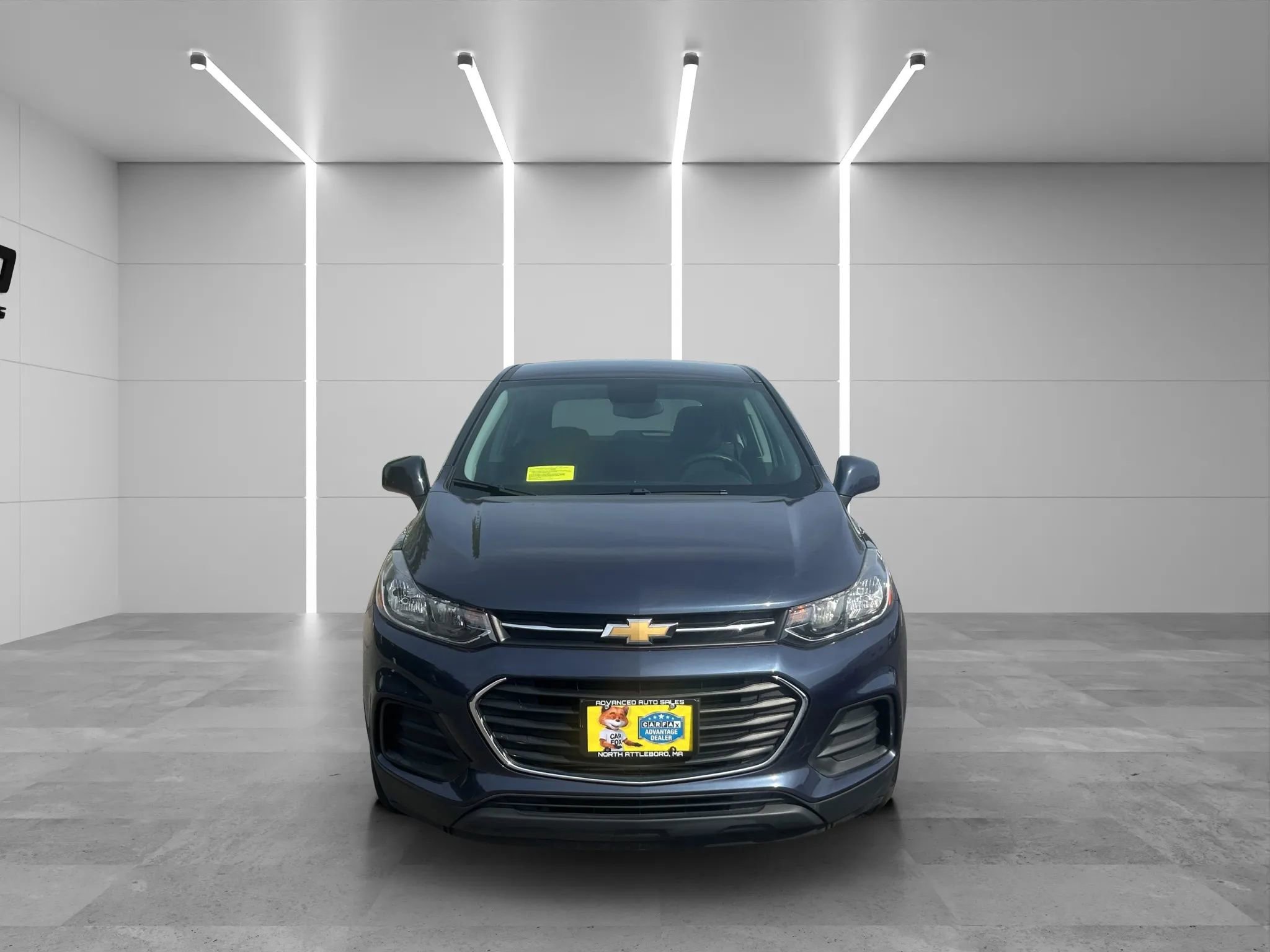 Used 2018 Chevrolet Trax LS image 2