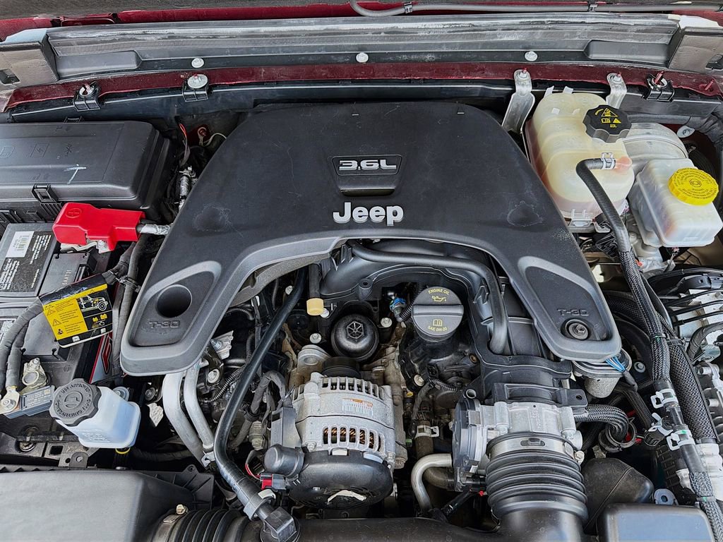 Used 2021 Jeep Wrangler Unlimited Sport image 28