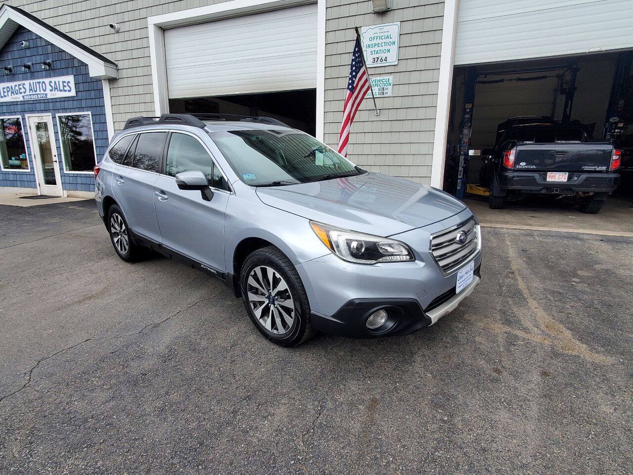 Used 2017 Subaru Outback 3.6R Limited AWD/4WD image 2