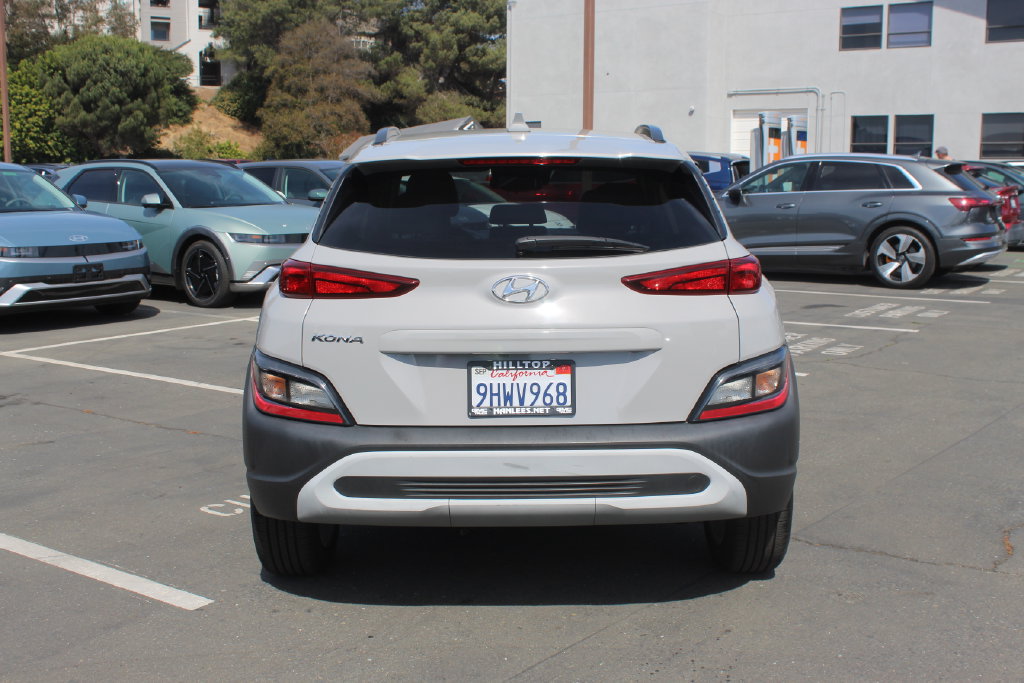 Used 2023 Hyundai Kona SEL FWD image 8