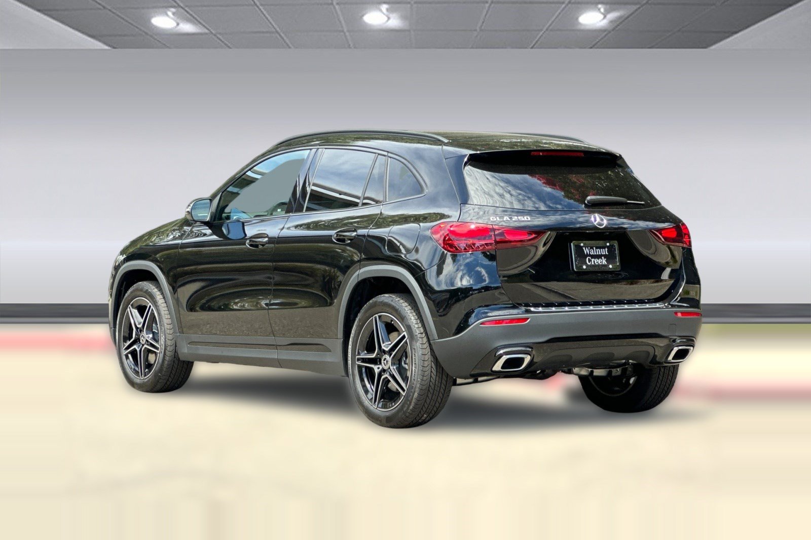 New 2026 Mercedes-Benz GLA 250 image 3