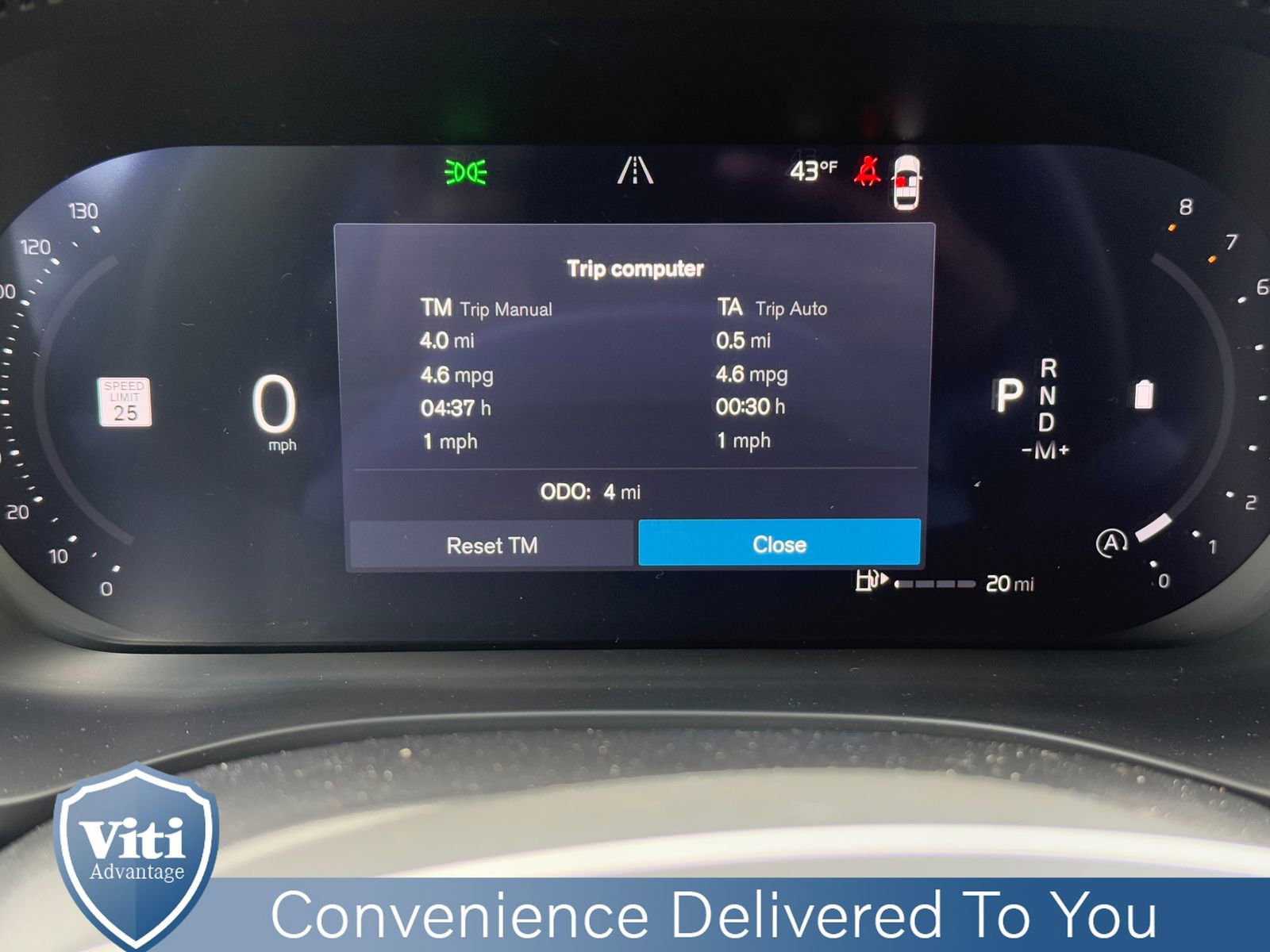 New 2026 Volvo XC60 B5 Ultra w/ Protection Package Premier AWD/4WD image 14