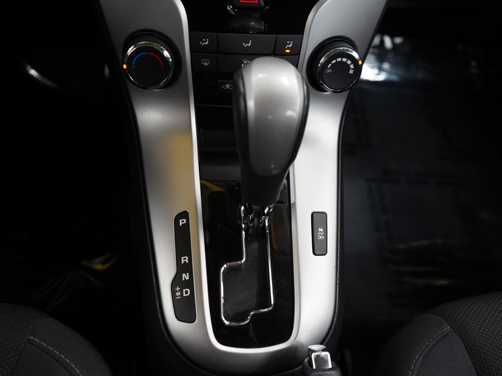 Used 2014 Chevrolet Cruze LT FWD image 20