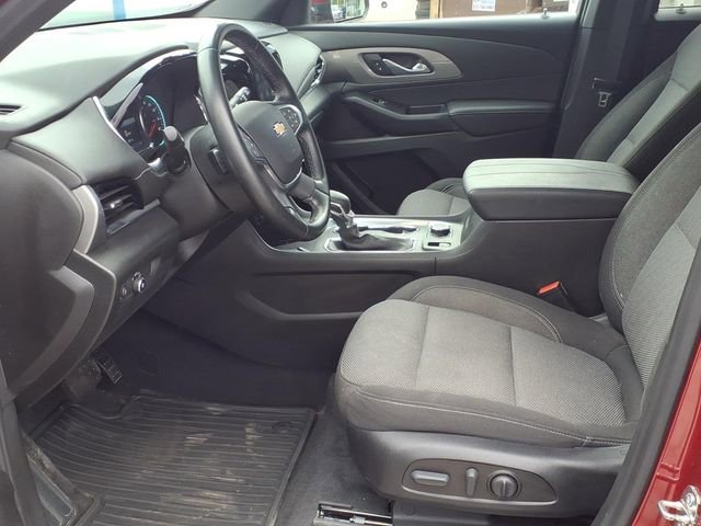 Used 2023 Chevrolet Traverse LT FWD image 11