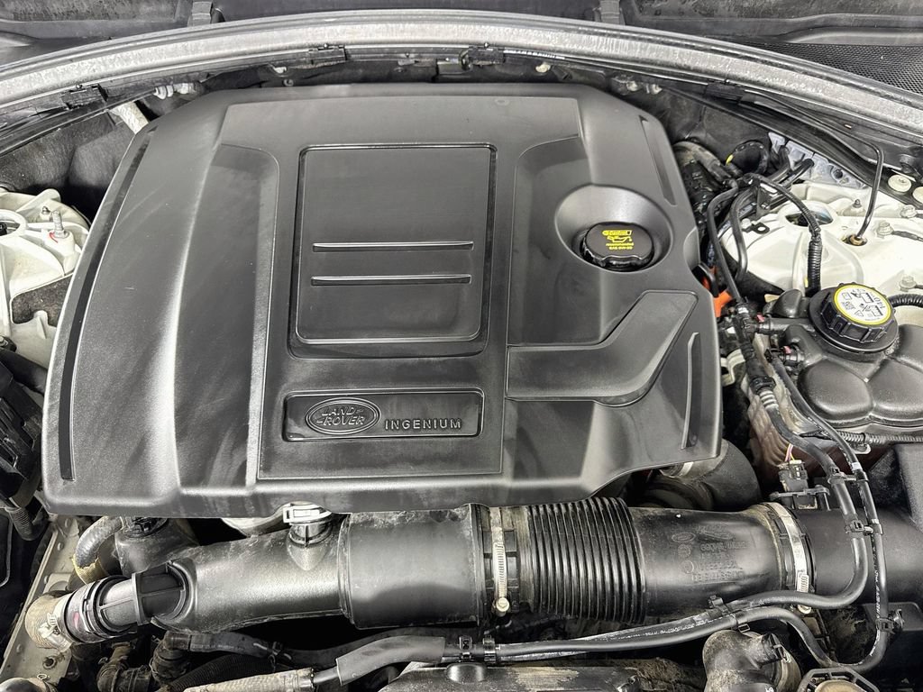 Used 2021 Land Rover Range Rover Velar R-Dynamic S AWD/4WD image 39
