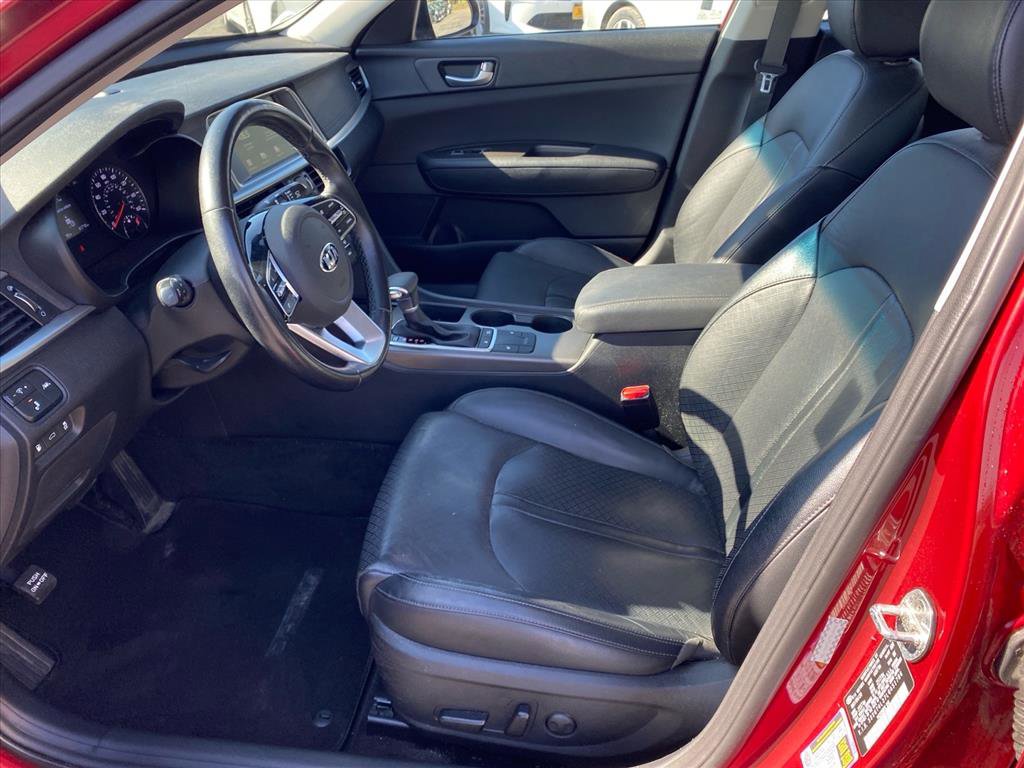 Used 2020 Kia Optima SE FWD image 9