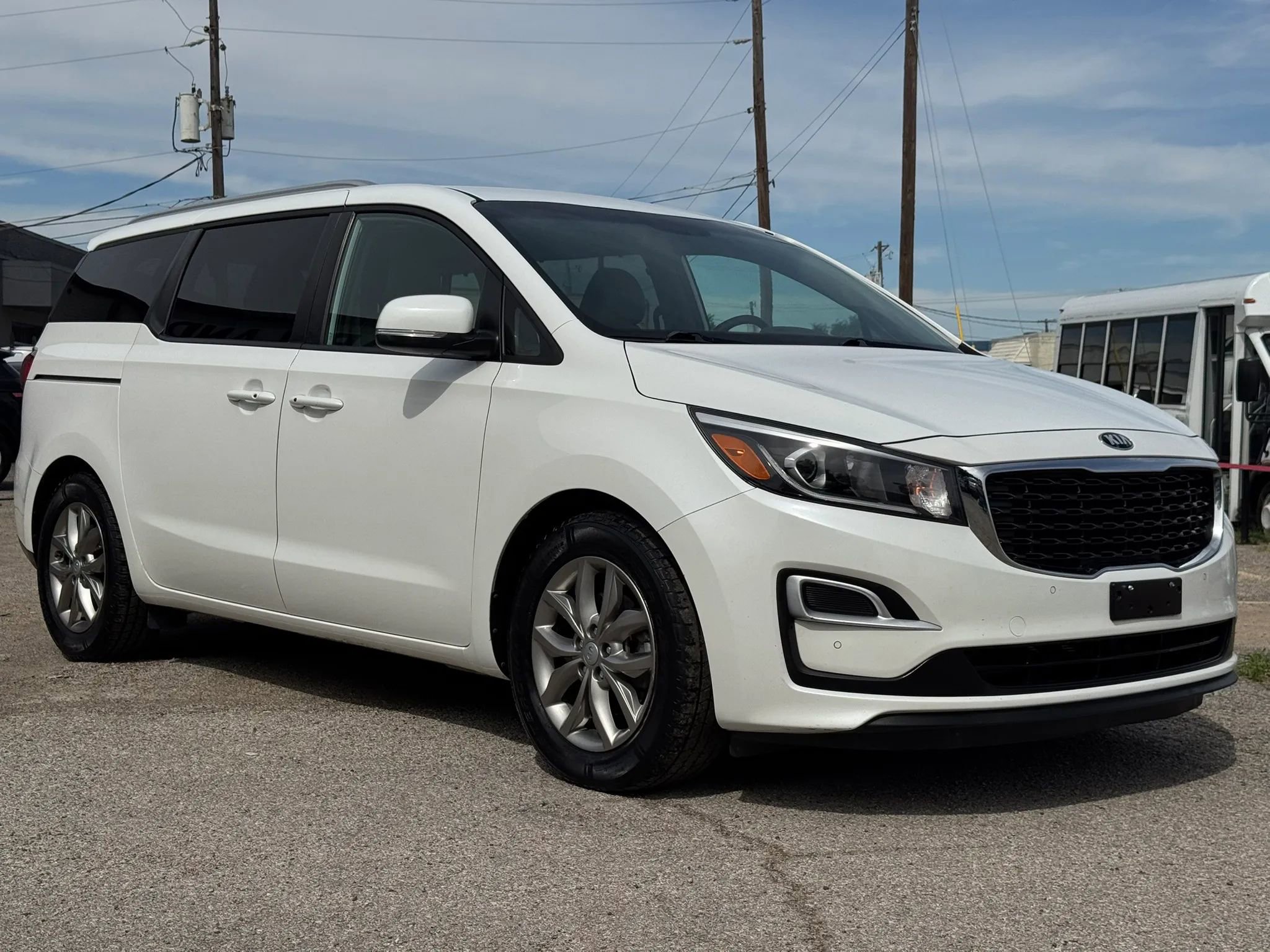 Used 2020 Kia Sedona EX FWD image 7