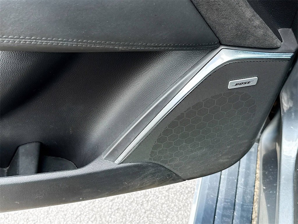 Used 2019 Cadillac Escalade ESV Platinum image 19