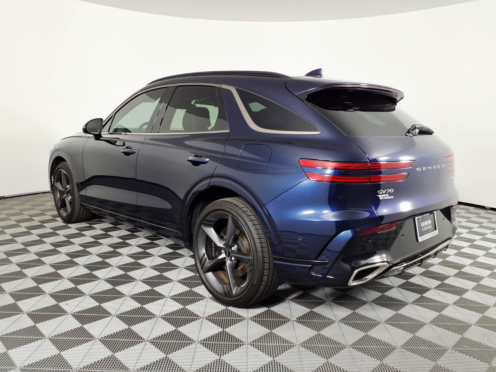Certified 2026 Genesis GV70 3.5T Sport Prestige AWD/4WD image 6