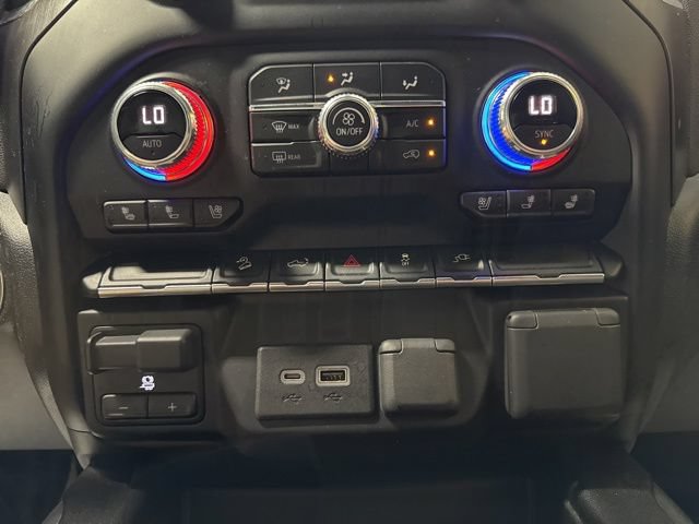 Used 2022 GMC Sierra 2500 AT4 w/ Gooseneck/5TH Wheel Package AWD/4WD image 12
