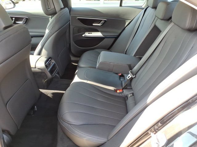 New 2026 Mercedes-Benz E 350 Sedan image 18