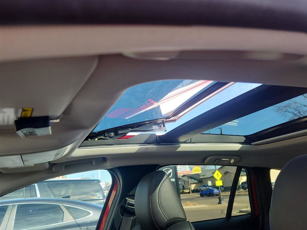 Used 2025 MAZDA CX-50 2.5 Hybrid w/ Weather Package image 11