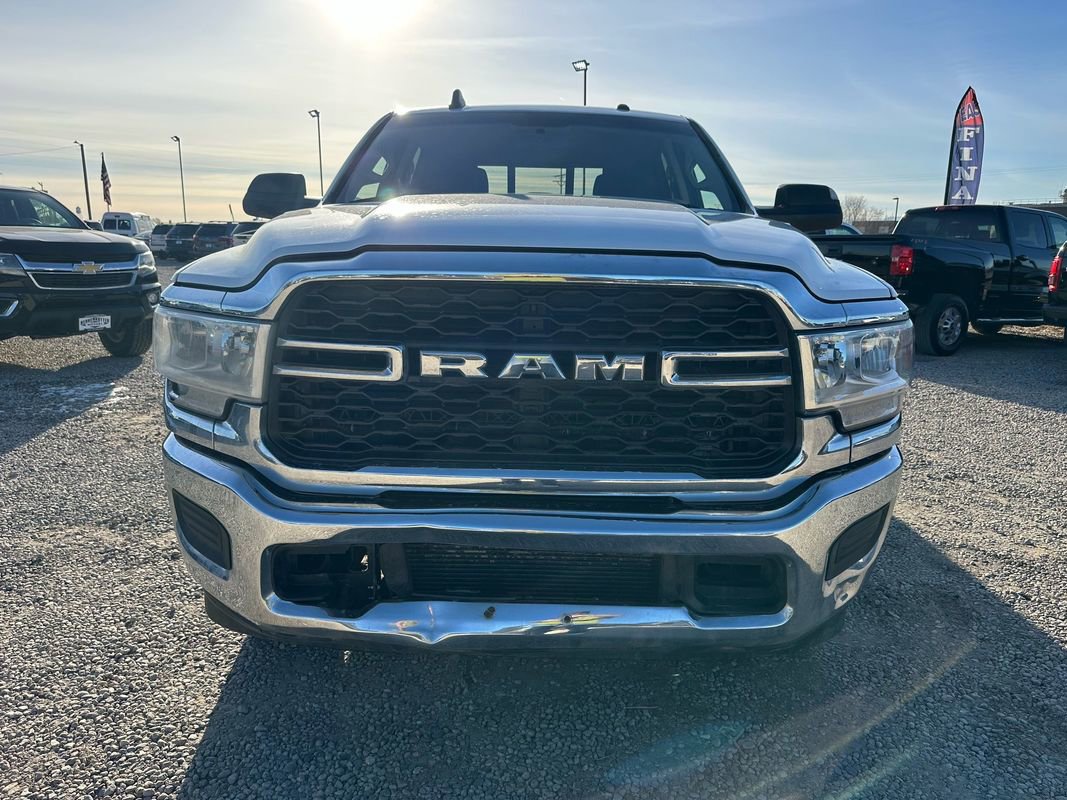 Used 2019 RAM 3500 Tradesman image 3